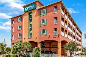 Quality Inn & Suites Beachfront has balconies