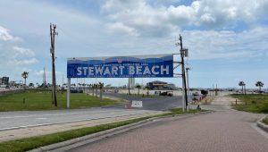 Stewart Beach Entrance June 2022